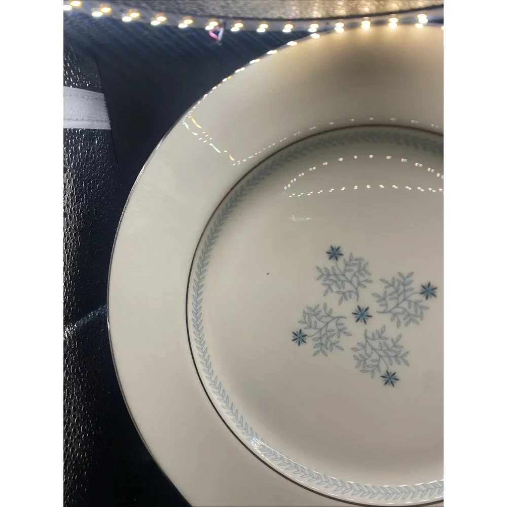 4 Lenox Charmaine MCM Dinner Plates Stunning‎ Platinum Rim VTG U. S. A.